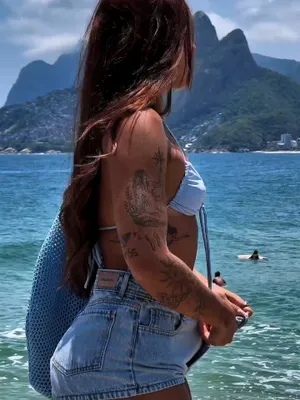 #Amateurs #Teen #Brunette #Beautiful #Vertical Porn