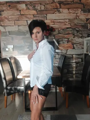 #Amateurs #MILF #Big Tits #Tits #Brunette #Ass #Beautiful #Onlyfans #Teasing #Hot #Sólo #Home Video #Sexy #FYP #Leaks #@klara.hoffmann