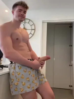 #Gay #Vertical Porn #Onlyfans Models #Jayden Rembaucher