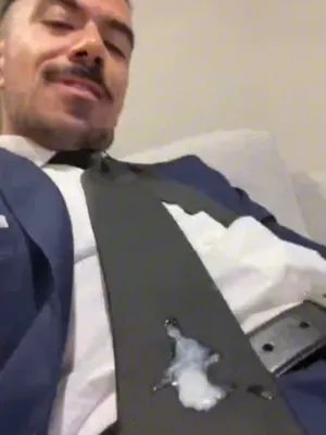 #Stříkání #Sólo #Homosexuálové #Jerking Off #Boss #Vertikální Porno #Knír #Suit #Cum On Tie