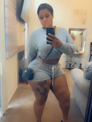 #Gros Seins #Grosses Fesses #Ebony #Onlyfans #Vertical Porn #Fuites #Onlyfans Modèles #Cestjustesuculentpourtoi