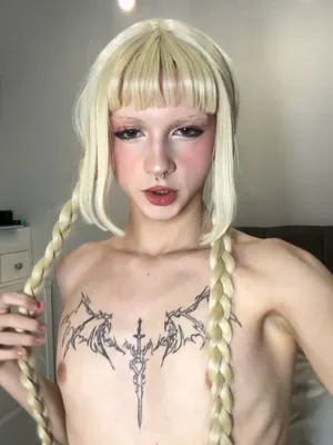 #Tetování #Blondýnky #Dlouhe Vlasy #Nahatý #Culíčky #Sólo #Onlyfans #Femboy #Homosexuálové #Hubený #Twink #Sexy #Gay Porno #Vertikální Porno #Piercing V Nose #Femboy Trap #Femboy Friday #Femboy NSFW #Femboy Porn #Femboy XXX #Molly  Femboy