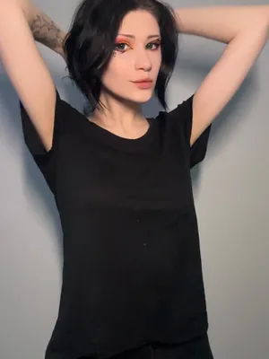 #素人 #Brunette #Tattoo #Flashing Tits #裸体 #Solo #Onlyfans #Fansly #Natural Tits #Sexy #可爱妹子 #Skinny #Makeup Look #Alternative Style
