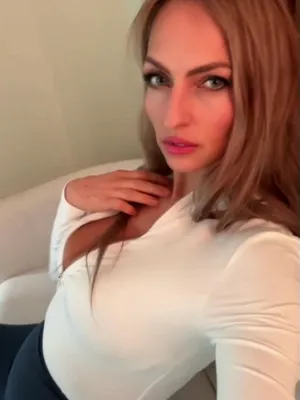 #Amateurs #MILF #Blonde #Czech #Solo #Onlyfans #Hot #Vertical Porn #Lusilove Official