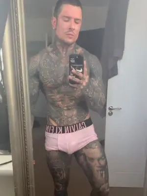 #Tatuaje #Muscular #Onlyfans #Gay #Vertical Porn #Filtraciones #Modelos De Onlyfans #Andrew England #Andrew England88