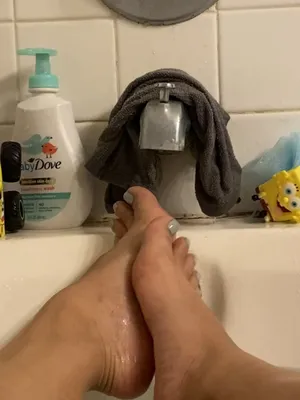 #Foot Fetish #Vertical Porn