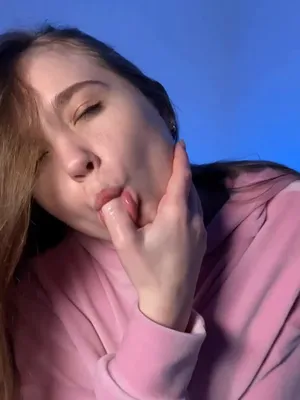 #Fetiš #Finger #Dlouhe Vlasy #Sólo #Suck #Finger Sucking #Solo Fingering