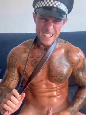 #Tattoo #Oiled #Muscular #Solo #Gay #Jerking Off #Vertical Porn #Policeman