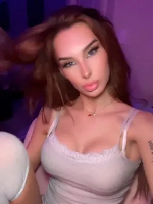 #Transexuálové #Zrzky #Krásný Holky #Vertikální Porno #Onlyfans Modelky #TS Indi Baby