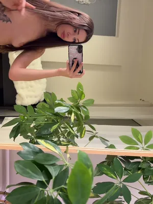 Want my attention? OnlyFans is the way 💞