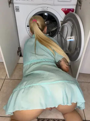 #素人 #Tattoo #Blonde #Ass #Pussy #厨房 #Lingerie #Solo #Onlyfans #Natural Tits #Sexy #性感身材 #掰穴 #Pussy Play #Laundry Room #Sheer Dress