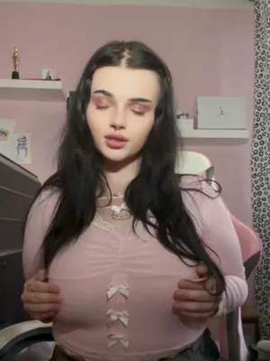 Ich habe viel freie Zeit, schreibe mir 💞