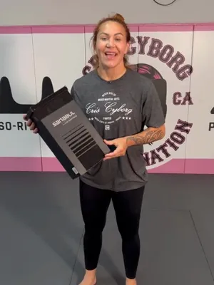 #Brunette #Onlyfans #Vertical Porn #Leaks #Onlyfans Models #Criscyborg