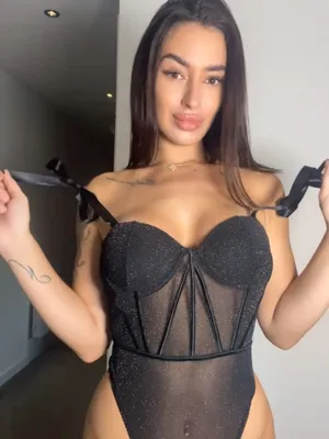 #MILF #Pornstar #Onlyfans #Striptease #Sexy #Black Hair #Hot Milf #Hot Girl #Sexy Body #Vertical Porn