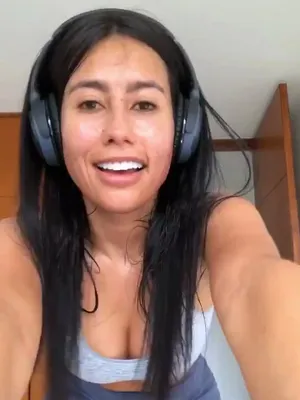 #Brunette #Onlyfans #Vertical Porn #Leaks #Onlyfans Models #Mylifeasflora
