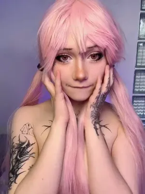 #Amatoriali #Tette #Tatuaggi #Bella #Piercing #Cosplay #Da Sola #Onlyfans #Provocazione #Capelli Rosa #Tette Naturali #Sensuale #Ragazze Tatuate #Byebblue