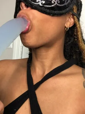 #Mask #Ebony #Dildo Blowjob #Vertical Porn