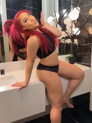 #Onlyfans #Porno In Verticale #Perdite #Onlyfans Modelle #Sisi Banana