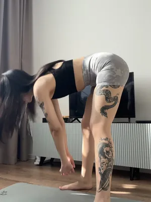 #Novinha #Asiática #Morena #Tatuagem #Bunda #Magra #Linda #Solo #Provocação #Fansly #Pornô Vertical #Lin Kun
