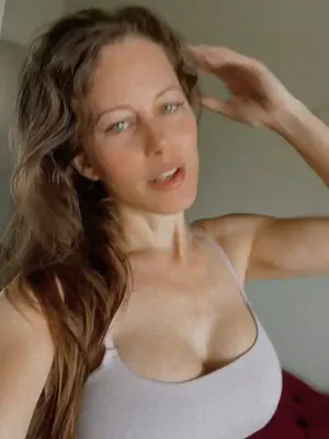 #Tetas Grandes #Morena #Onlyfans #Pornô Vertical #Vazamentos #Modelos Onlyfans #Justine Jakobs