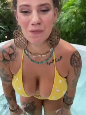 #Tits #Bathroom #Sexo #Piscina #Chupada #Fruit Fetish #Tatuajes #Hott #Pajarussa