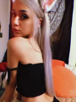 #Mignon #Gothic #Piercing Tétons #E- Girls #Onlyfans #Vertical Porn #Fuites #Onlyfans Modèles #Belladonna Cuspiriorum
