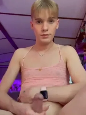 #Cumshot #Da Sola #Ragazzo Effeminato #Omosessuale #Snella #Farsi Una Sega #Crossdresser #Piercing Al Naso #Ragazzo Femminile Trappola #Femboy Venerdì #Femboy NSFW #Femboy Porn #Femboy XXX #Femboy In Lingerie