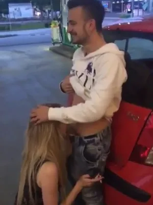 #Public #Blowjob #Vertical Porn