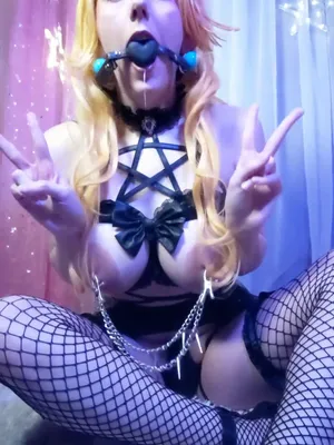 #BDSM #Fetish #Gagged #Fishnet #Clamps #Vertical Porn