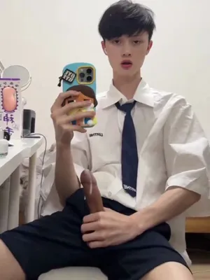 #Asian #Cumshot #Solo #Gej #Twink #Walenie Konia #Vertical Porn #Leaki