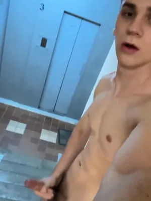 #Public #Cumshot #Big Cock #Solo #Gay #Twink #Jerking Off #Vertical Porn #Stairs
