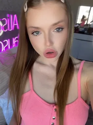 #Solo #Onlyfans #Cute Girl #Sexy Body #Vertical Porn #Darkalice