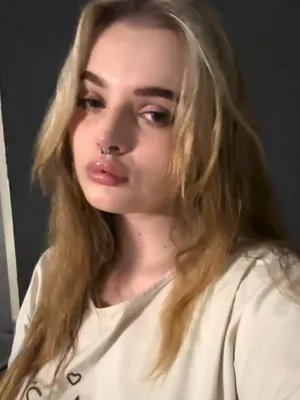 #Beautiful #Solo #Young #Onlyfans #Hot #Chubbygirl #Hot Girl #Vertical Porn #Nose Piercing #Leaks #Chubby