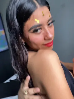 Me hizo comer semen de su vagina
