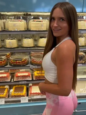 #Brunette #Ass #Beautiful #Onlyfans #Vertical Porn #Leaks #Skylarxomae