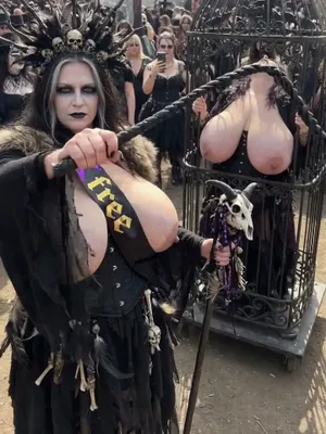 #Public #Gothic #Festival Sluts #Whip #Bizzare #Huge Tits #FYP #Viral #Tiktok Porn #Cage #Leaks #Instagram Leaks #Tiktok18+ #Zero Shame #Nextgen Vids