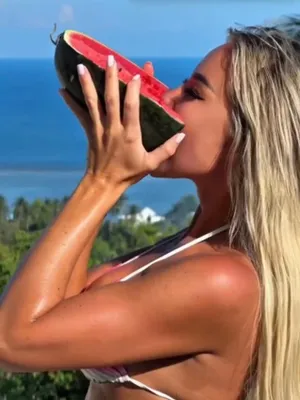 #Amateurs #MILF #Tattoo #Blonde #Beautiful #Czech #Solo #Onlyfans #Hot #Swimsuit #Vertical Porn #Lucysea