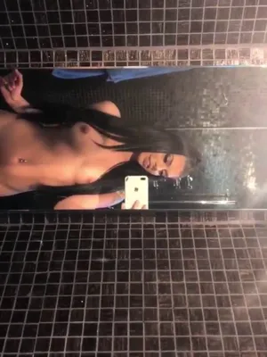 #Prsa #Brunetky #Onlyfans #Vertikální Porno #Gina Valentina #Úniky #Onlyfans Modelky