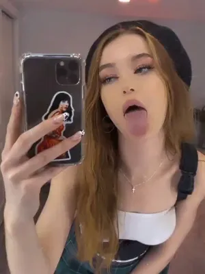 #Teen #Onlyfans #Vertical Porn #Leaks #Onlyfans Models #Zoey Luna