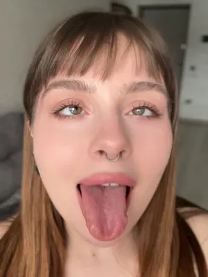 #Amateurs #Brunette #Onlyfans #Visages #Vertical Porn #Piercing Au Nez #Vixen Vicky