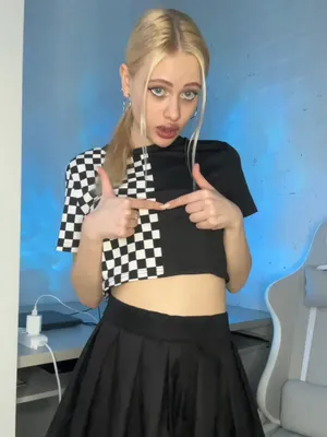#Amatorzy #Teen #Blonde #Shaved #Wyzwanie #Solo #Onlyfans #Natural Tits #FYP #Vertical Porn #Mila Rose