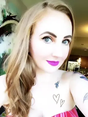 #Onlyfans #Vertical Porn #Leaks #Onlyfans Models #Missredvegan