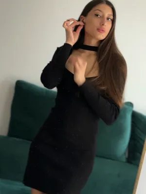 #Brunette #Beautiful #Solo #Onlyfans #Dress #Sexy #Elegant #Mirror Selfie