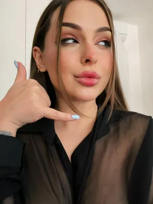 #Travesti #Tetas #Morena #Linda #Pagando Peitinho #Solo #Onlyfans #Provocação #Peitos Naturais #Sexy #Sheer Top #Call Me Gesture