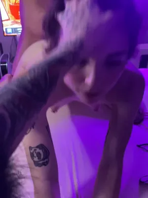#Amadoras #Novinha #Tatuagem #De Quatro #Japonesa #Garotas Neon #Quarteto #Cabelo Curto #Fodendo #Pornô Vertical