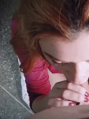 teen 18+ designer gave blowjob and SQUIRTED on my dick