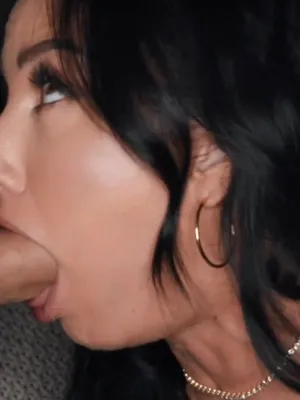 #Blowjob #Vertical Porn