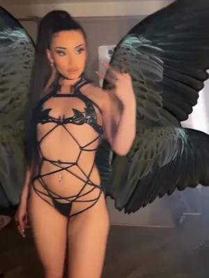 #Brunette #Solo #Onlyfans #Teasing #Tiktok Porn #Leaks #Onlyfans Models #Tiktok18+ #Aria Lee