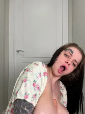 #Big Tits #Tattoo #Oiled #Solo #Big Areolas #Titty Fuck #Fansly #Natural Tits #Big Natural Tits #Tattoo Girl #Saggy Tits