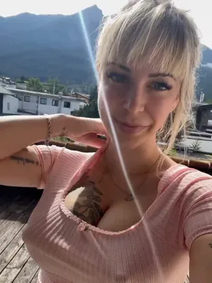 #Tetas Grandes #Loira #Onlyfans #Pornô Vertical #Vazamentos #Modelos Onlyfans #Acropolis1989